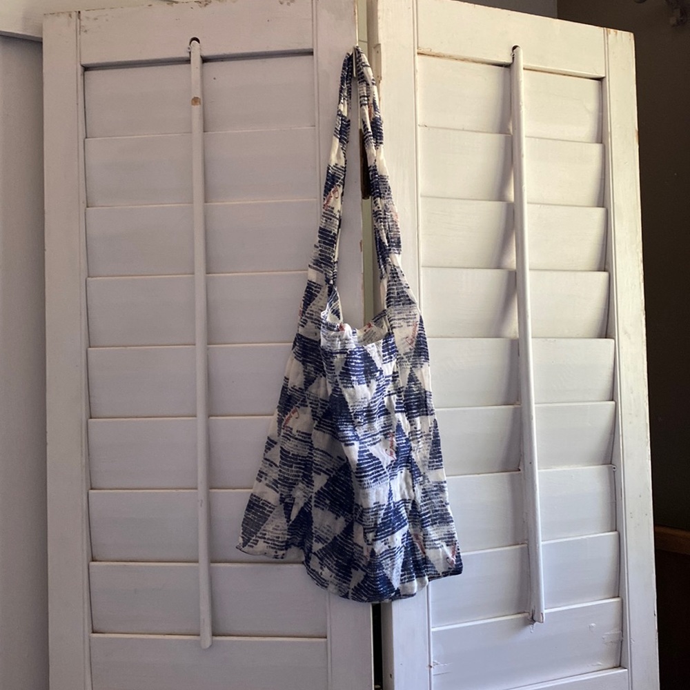 Free if bundled! Free people tote